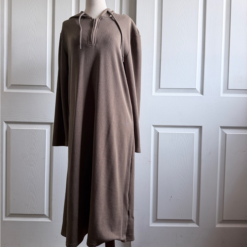 Brown Hooded Long Sleeve Dress